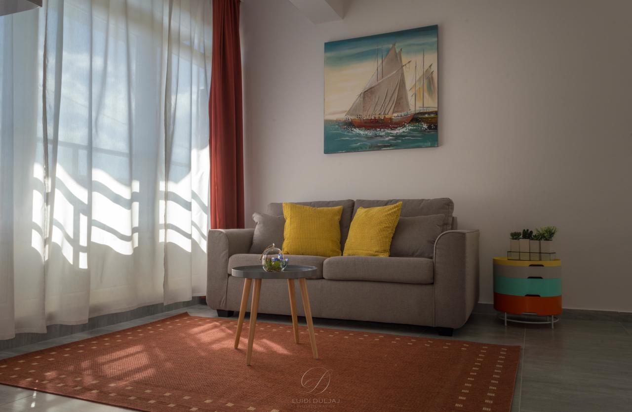 Sun Studio Apartments Трогир Экстерьер фото