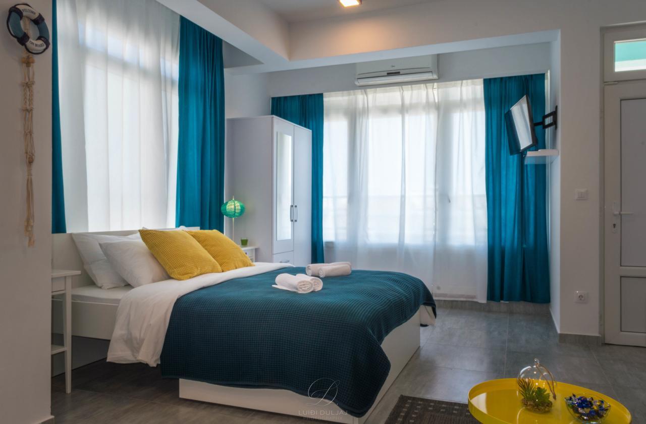 Sun Studio Apartments Трогир Экстерьер фото