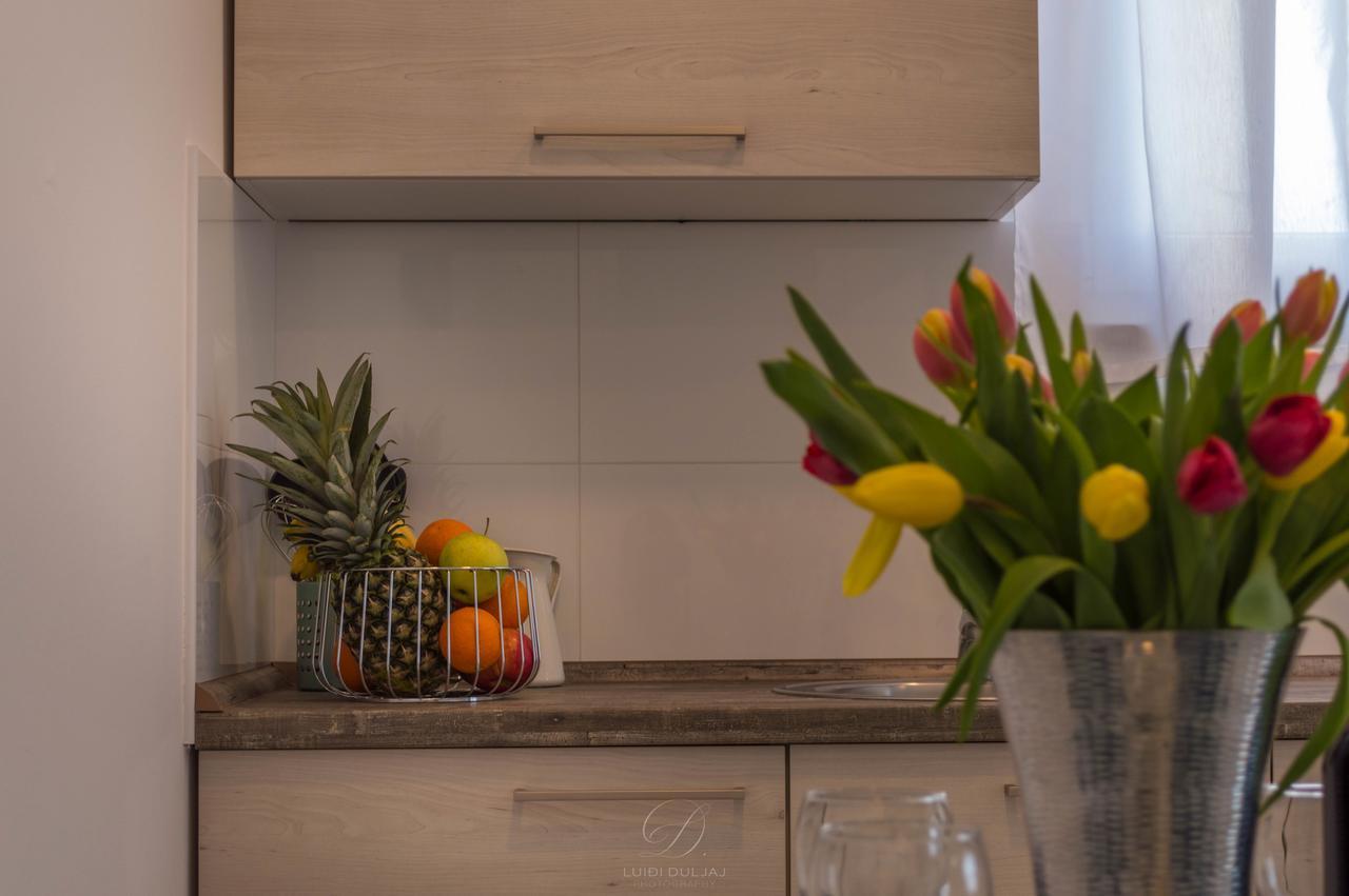 Sun Studio Apartments Трогир Экстерьер фото